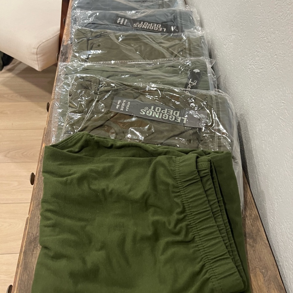 Leggings Depot Forest Green Leggings